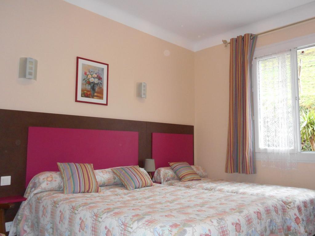Hotel Les Sources De La Nive Esterençuby Zimmer foto